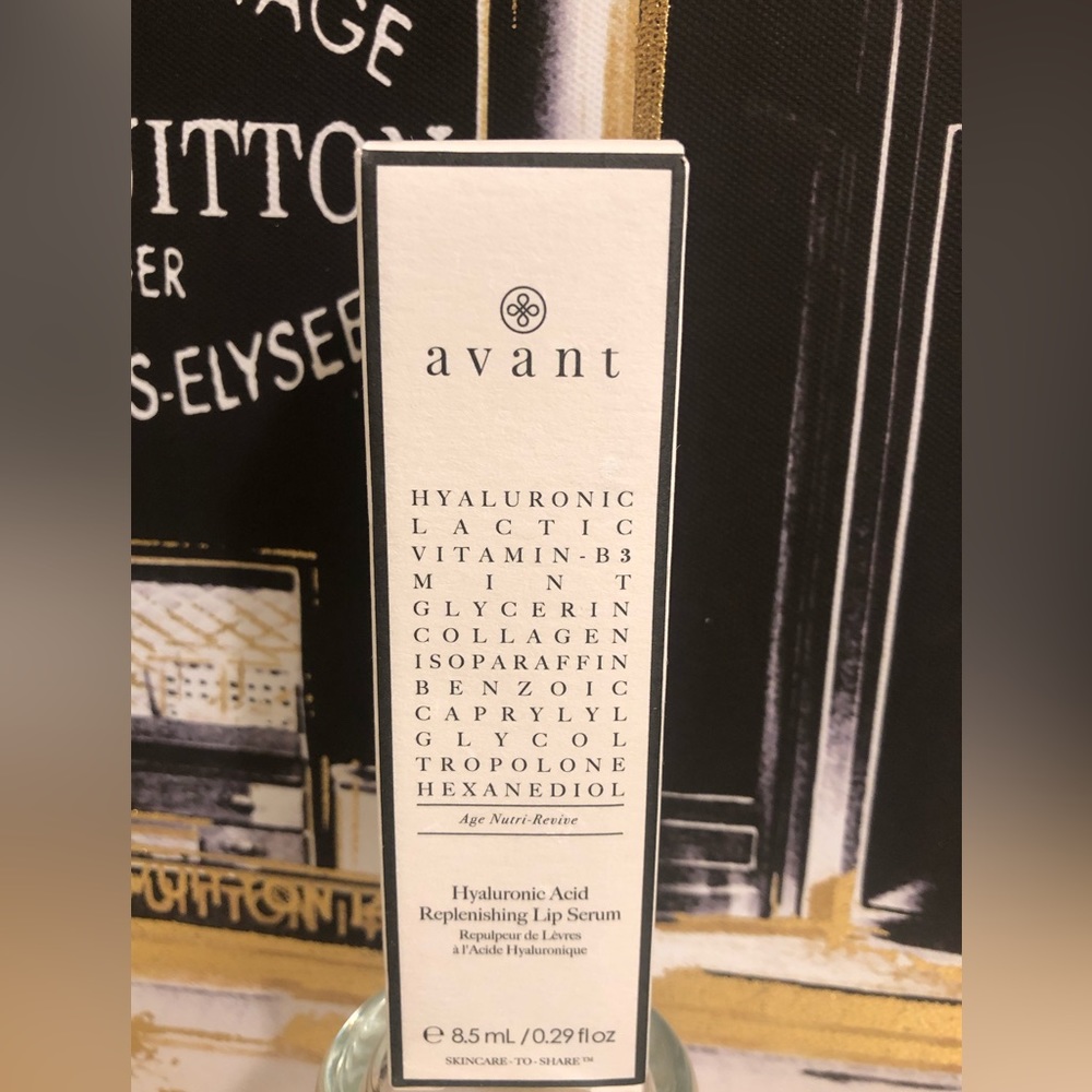 Avant Hyaluronic Acid Replenishing Lip Serum (New! Full size item)